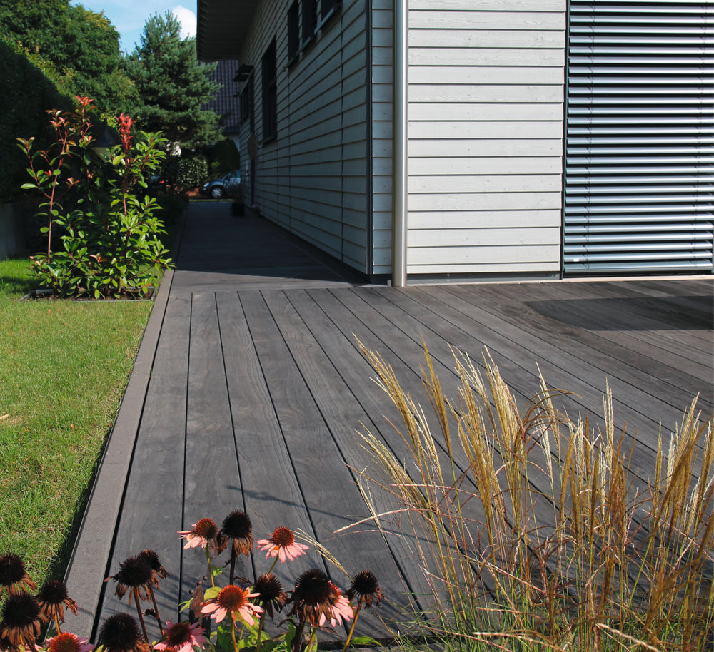 Terrasse aus Accoy grey
